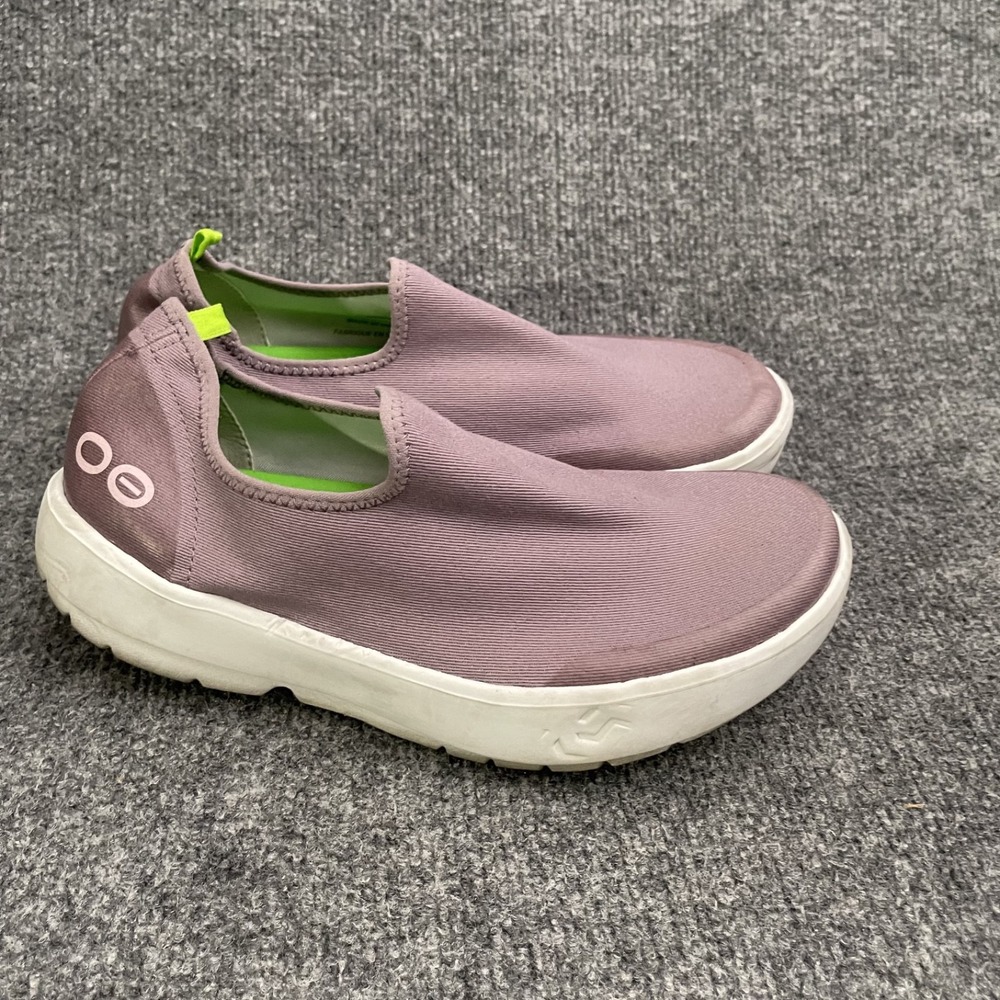 OOFOS OOmg eeZee Low Recovery Shoes Womens Sz 9 Mauve Purple Slip On Comfort